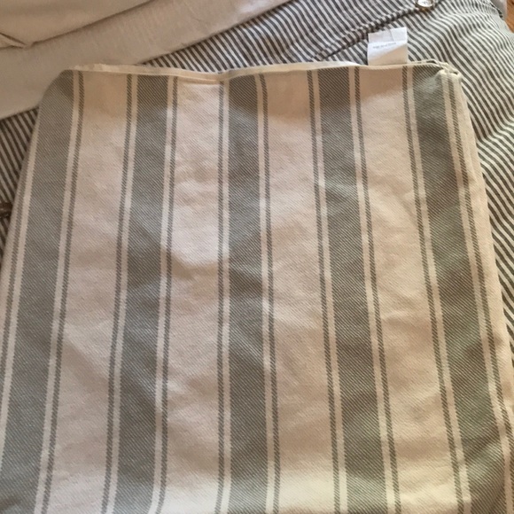 Pottery Barn Bedding Pottery Barn Throw Pillows Poshmark
